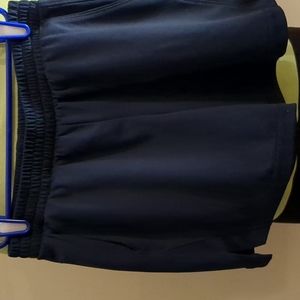 Girl's Athletic Works navy blue sports shorts, L(1-12)